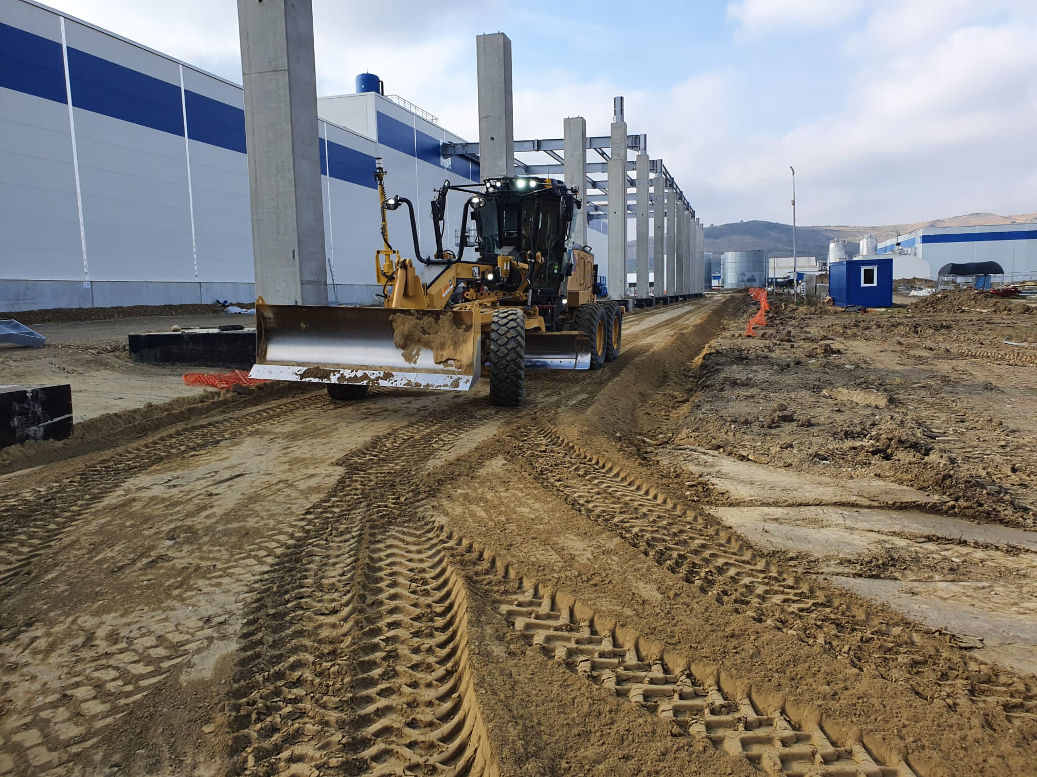 P&G Urlaţi BogaliTrans